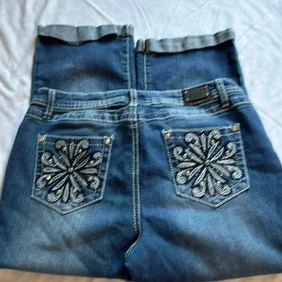 Earl crop denim jeans size 10 rhinestone - Picture 4 of 7